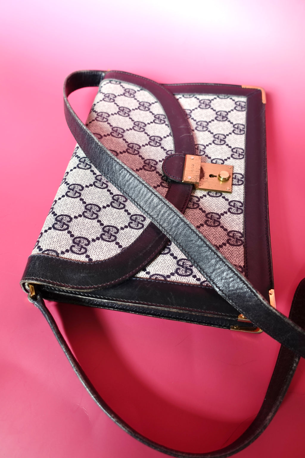 Gucci Envelope Bag