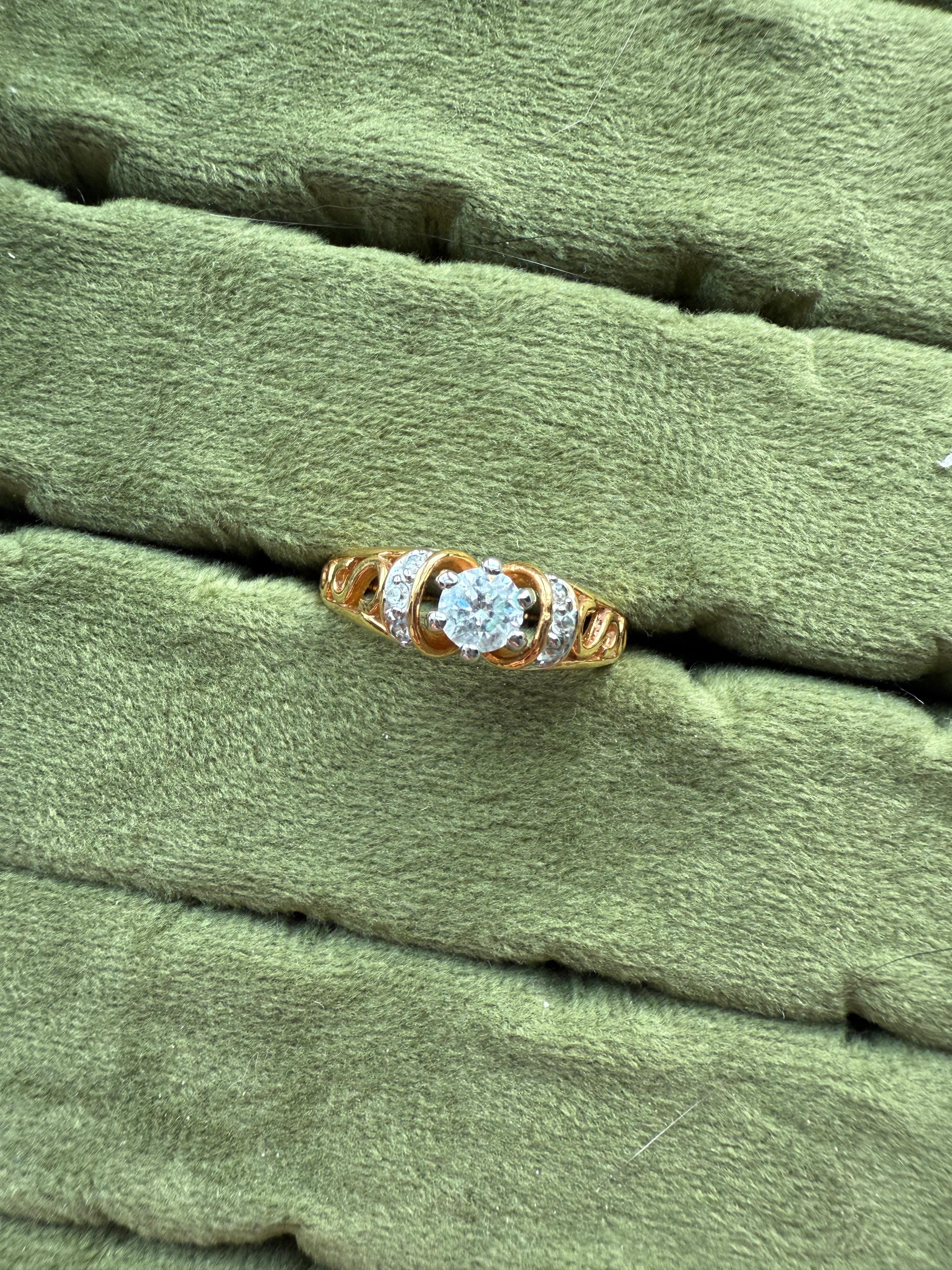 Gold Filigree CZ Ring Size 9