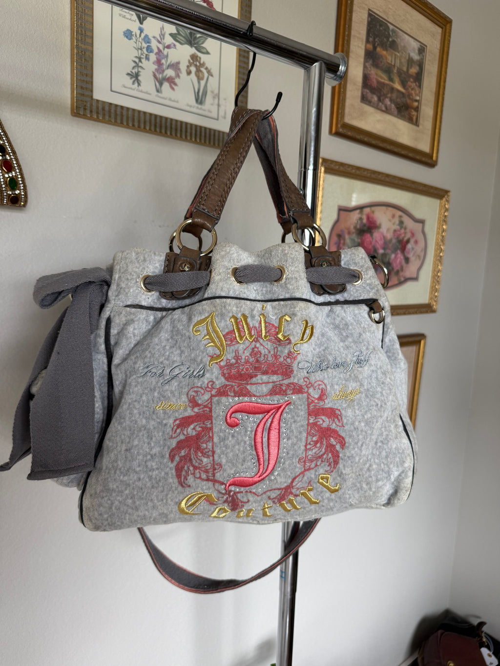 Juicy Couture Heather Grey & Coral Daydreamer