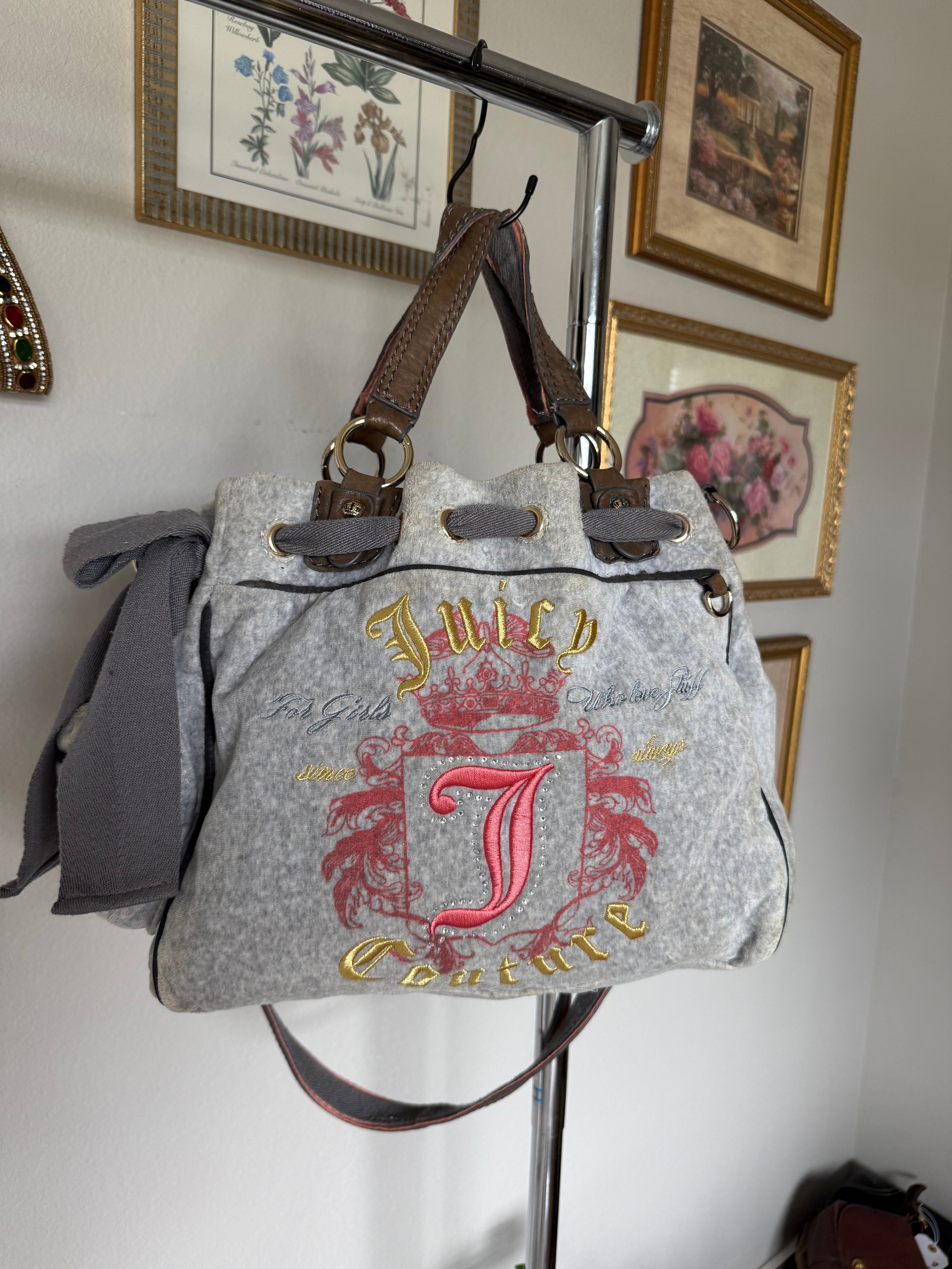 Juicy Couture Heather Grey & Coral Daydreamer