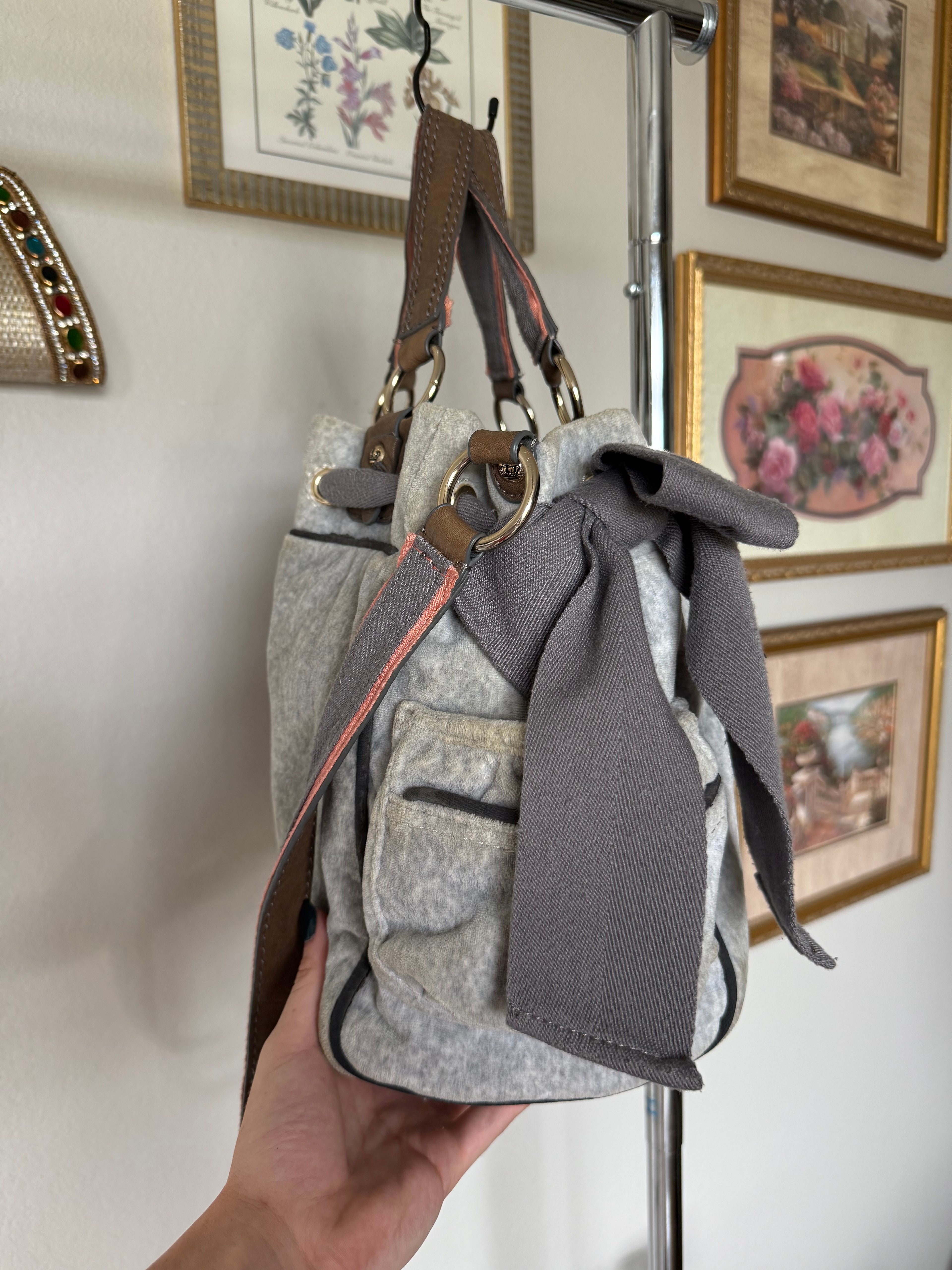 Juicy Couture Heather Grey & Coral Daydreamer