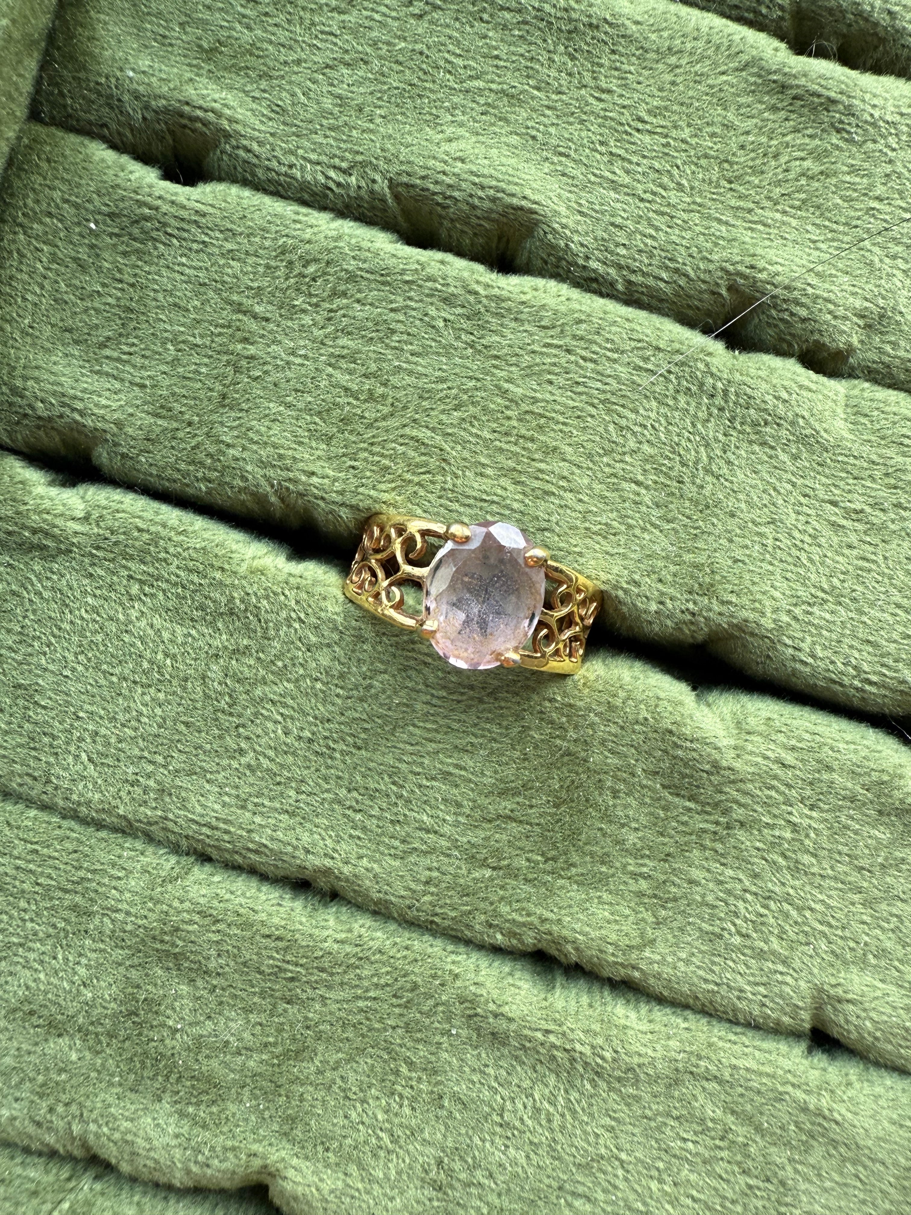 Gold Filigree Smoky Pink Ring Size 6