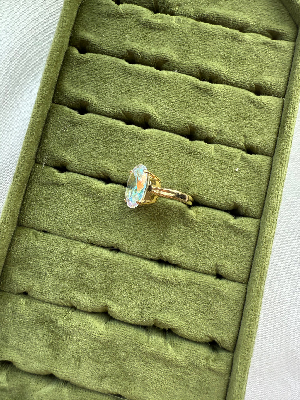 Gold AB Iridescent Stone Ring Size 5.25