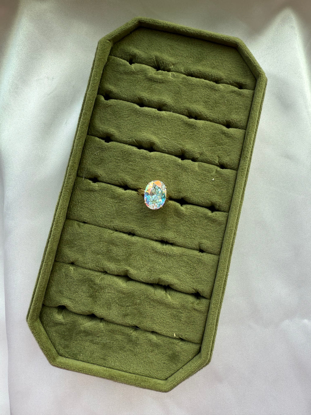 Gold AB Iridescent Stone Ring Size 5.25