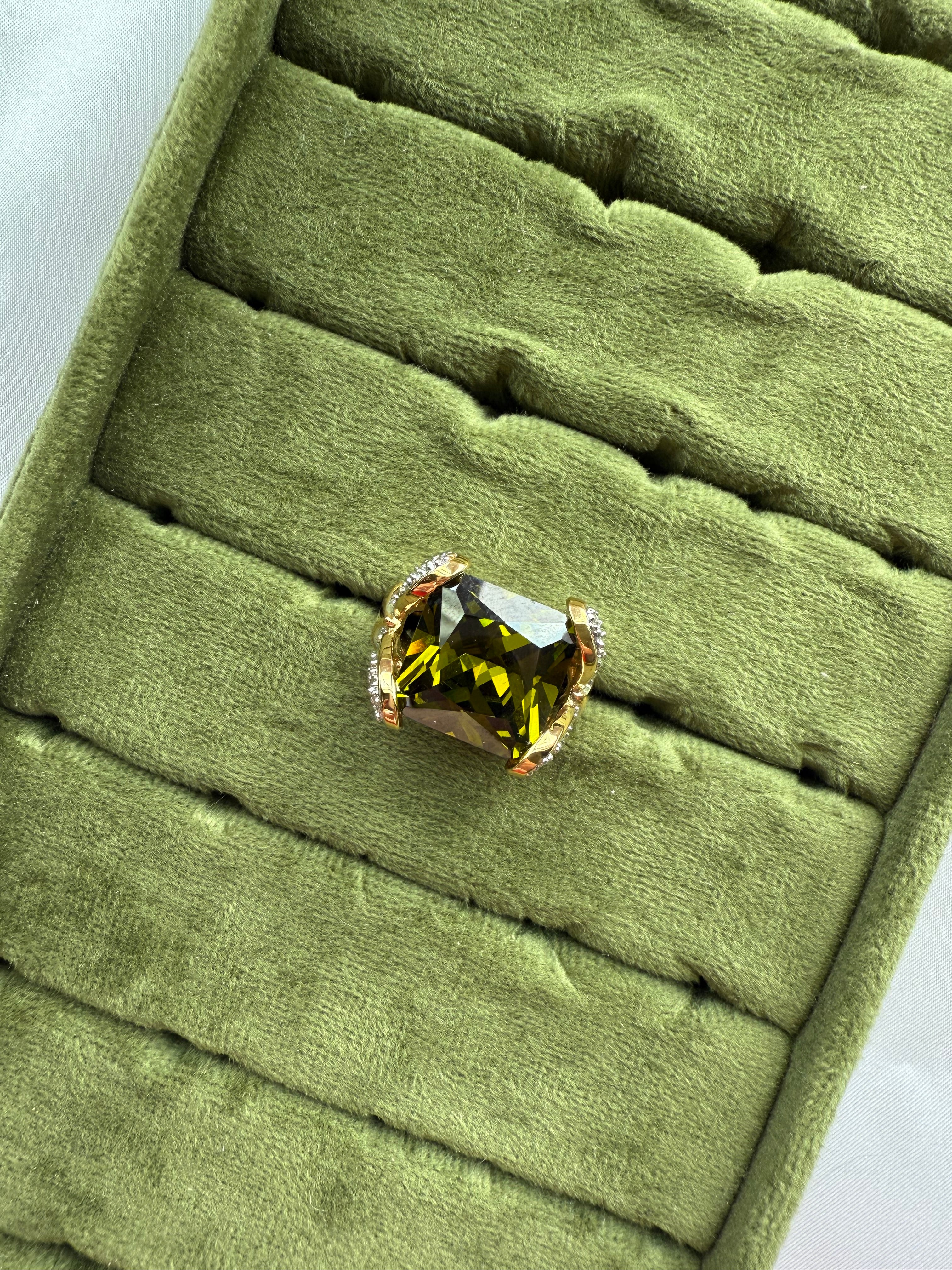 Gold Olive & CZ Ring Size 7