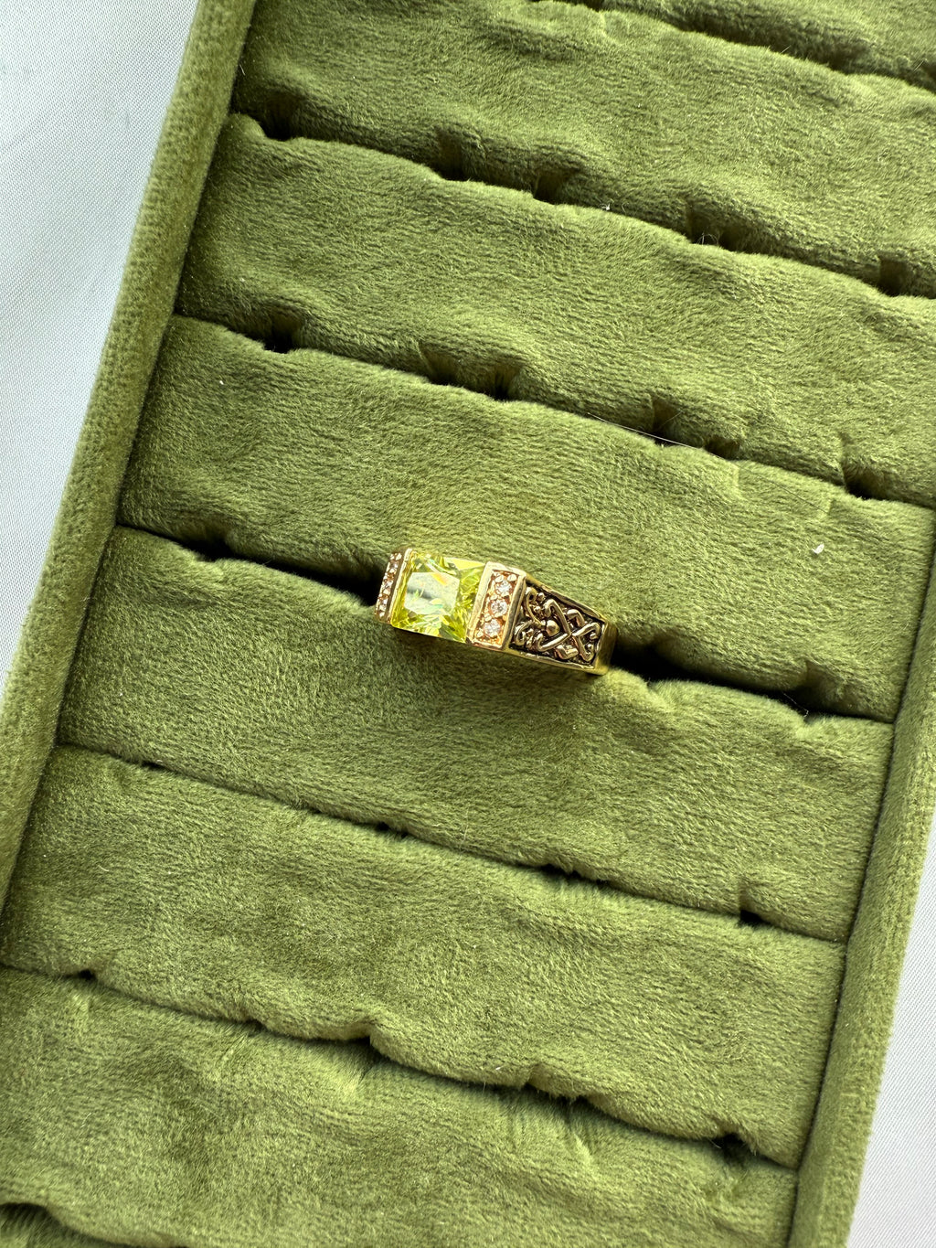 Gold Peridot Green Bar Engraved Ring Size 8