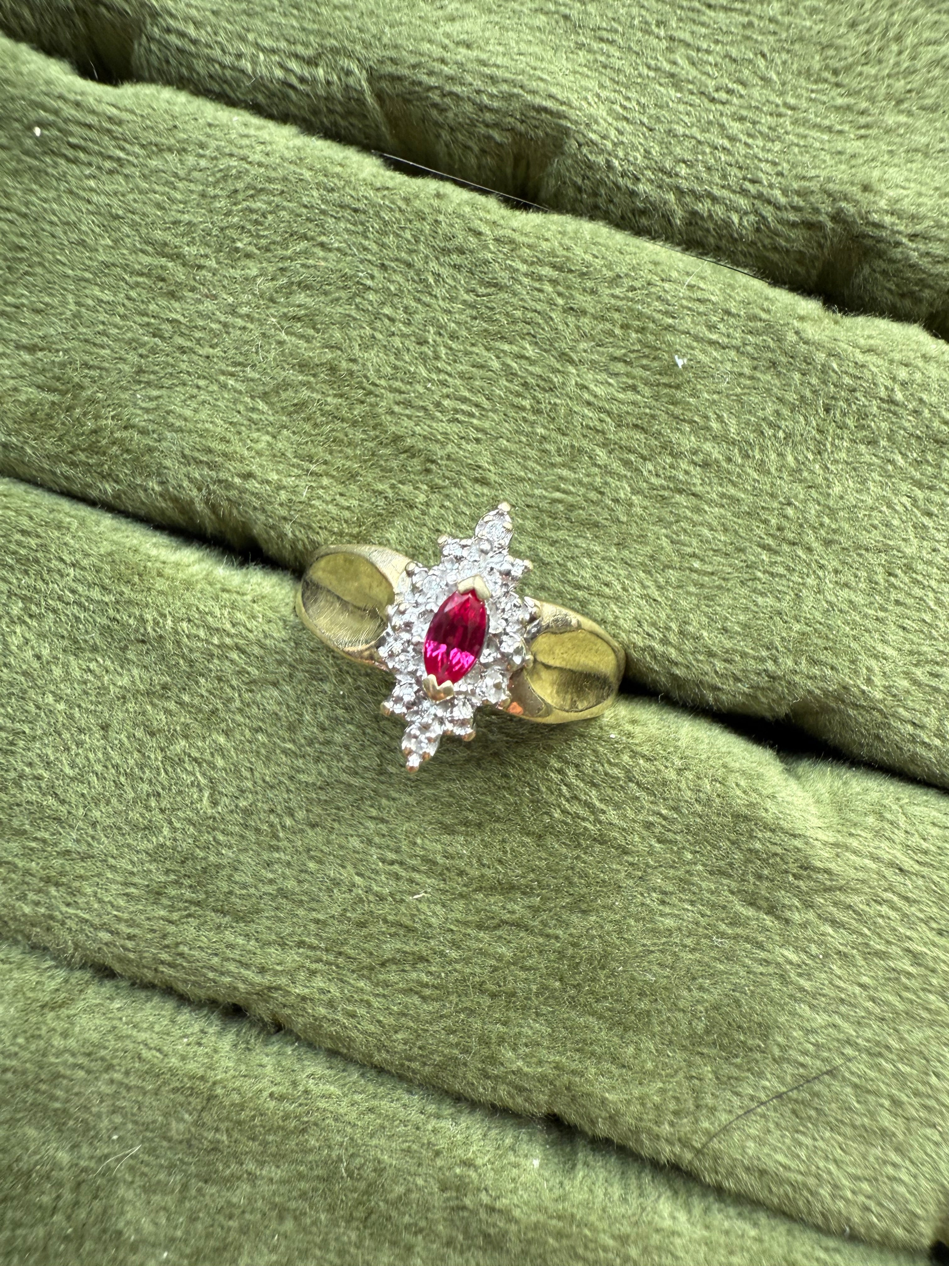 10k Yellow Gold Pink Sapphire and Diamond Ring Size 6