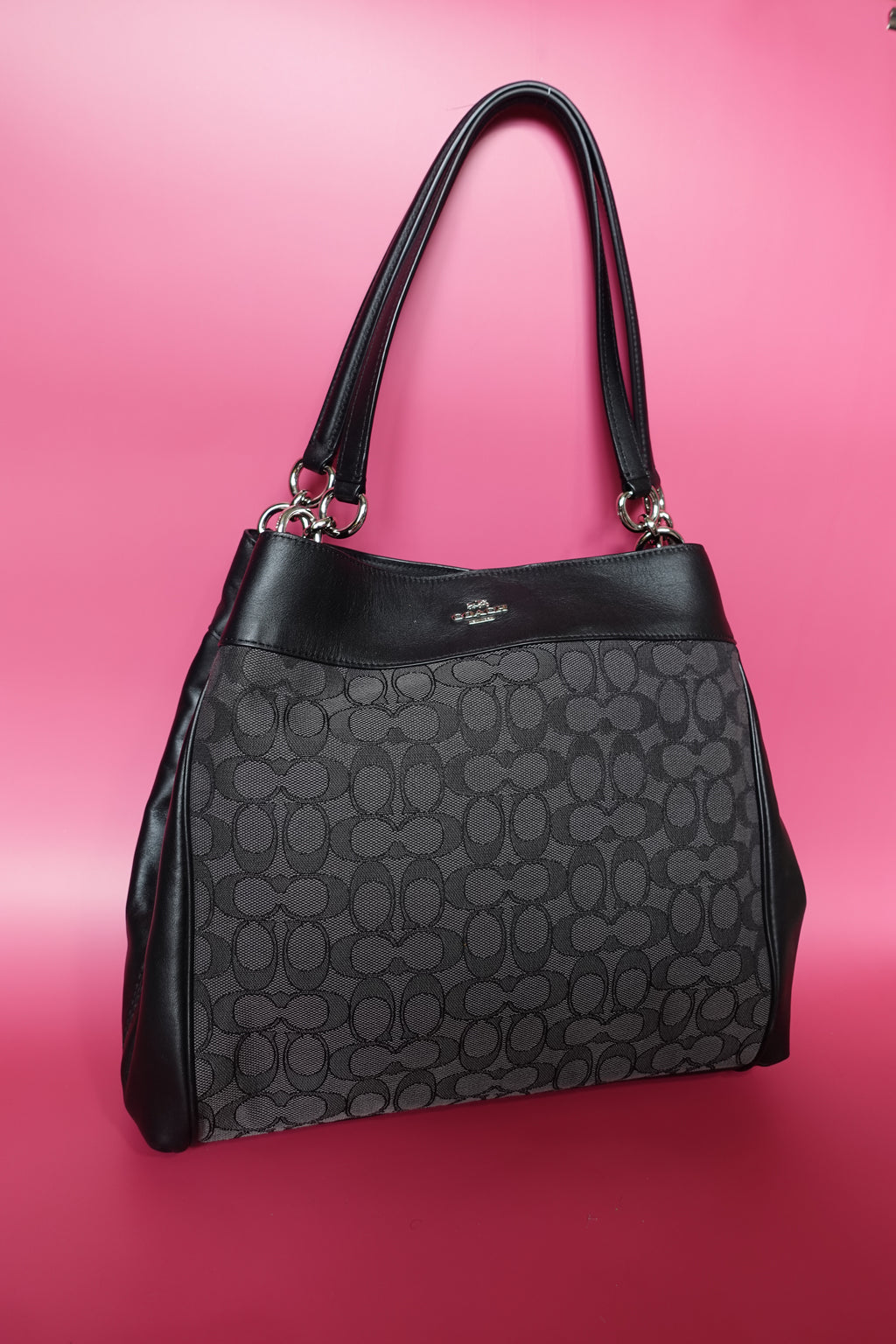 NWT Coach Lexy Bag
