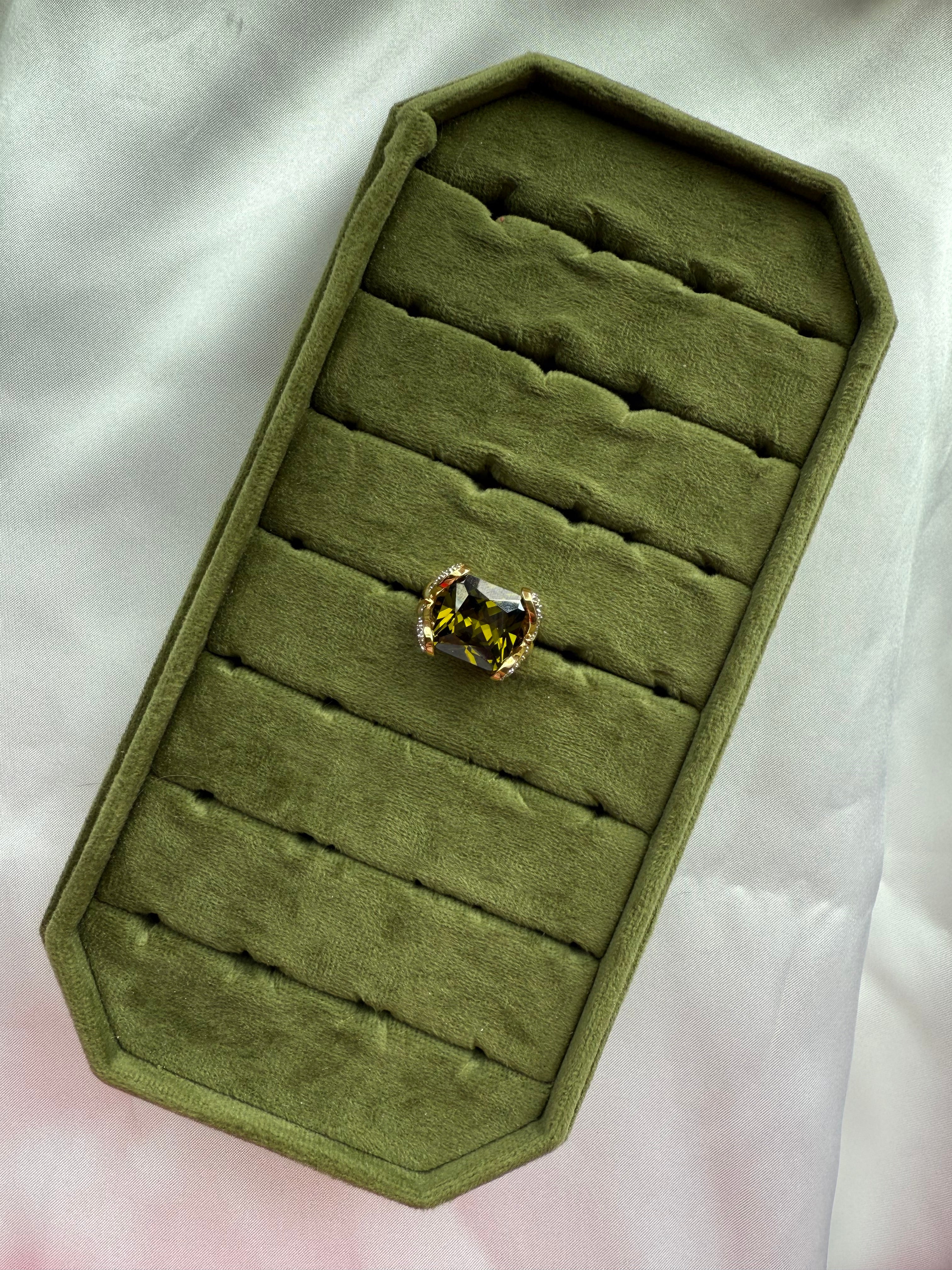 Gold Olive & CZ Ring Size 7