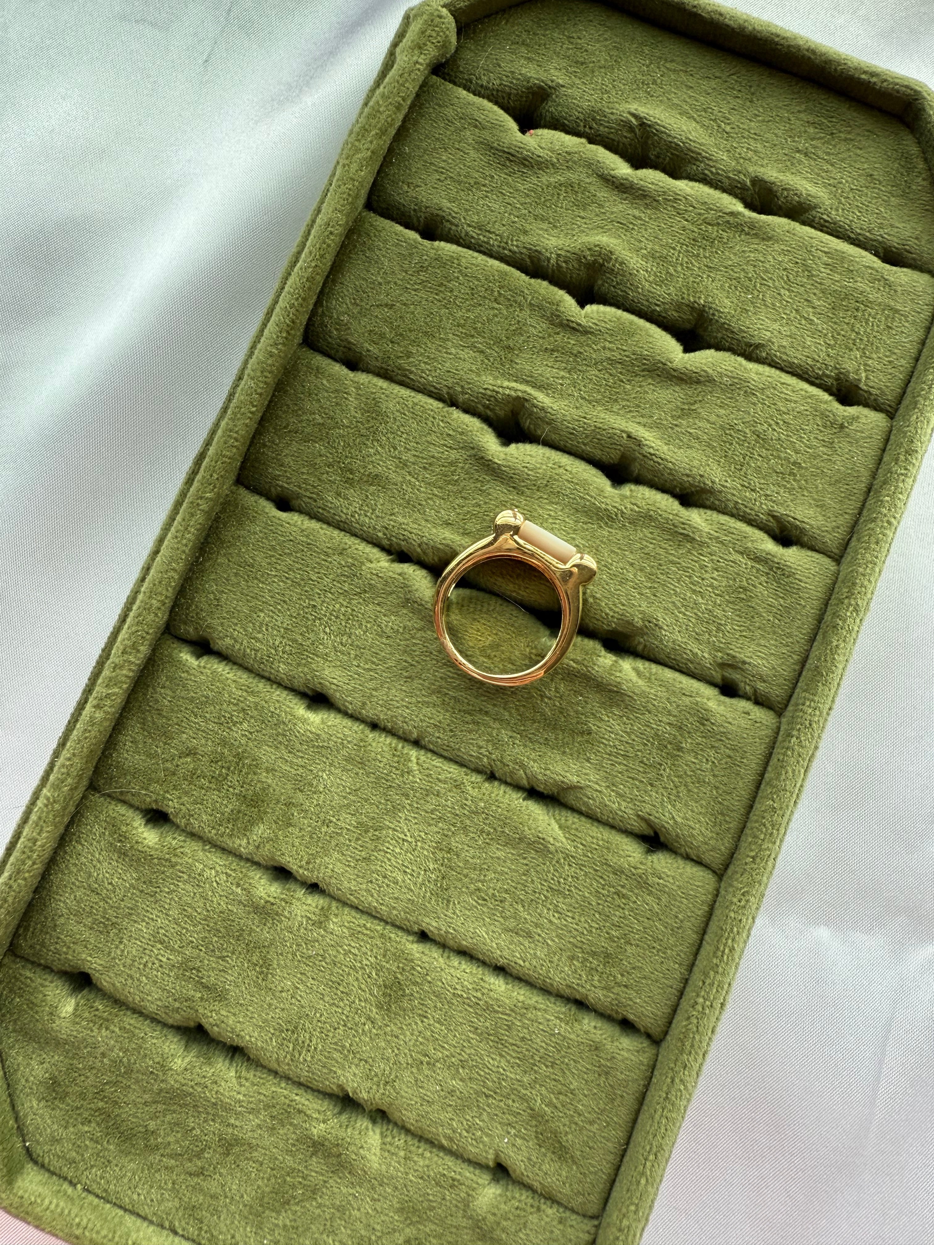 Gold Quartz Bar Ring Size 6.25