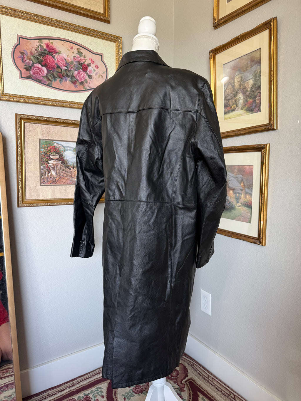 Vintage Black Leather Buttoned Trenchcoat