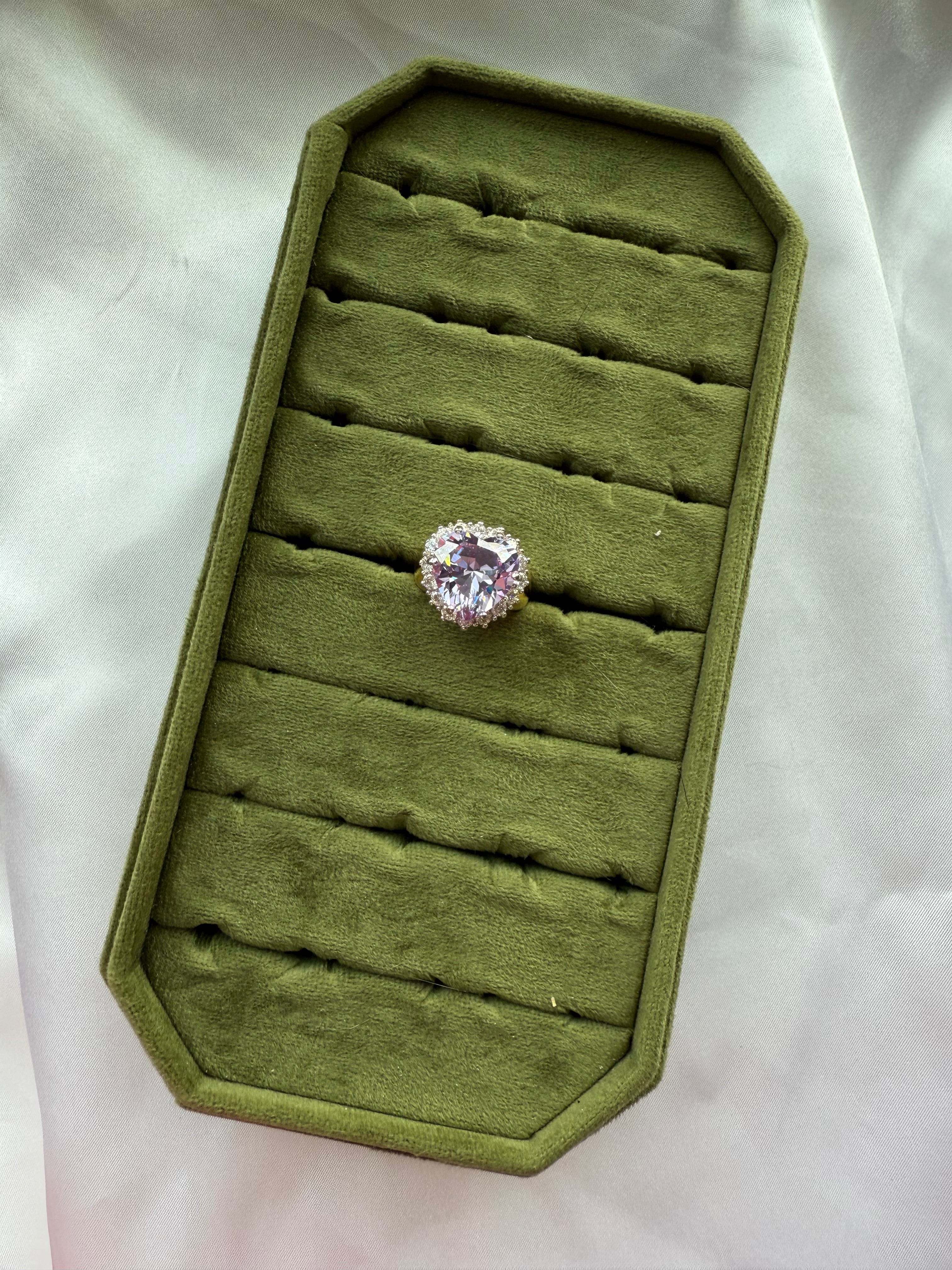 Chunky Gold Lilac Heart Ring Size 6