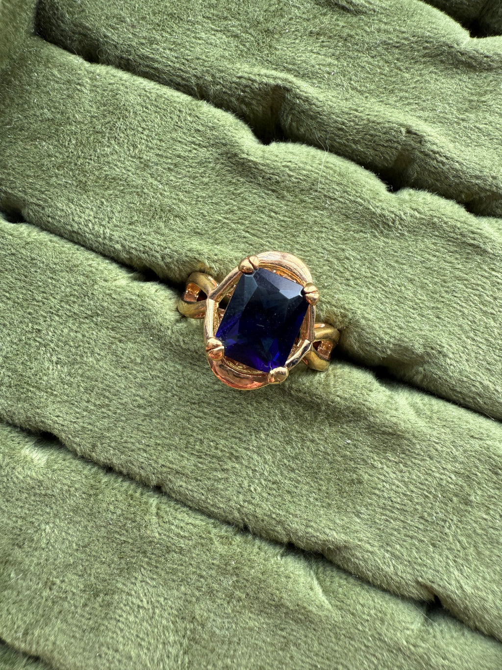 Gold Emerald Cut Purple Ring Size 7