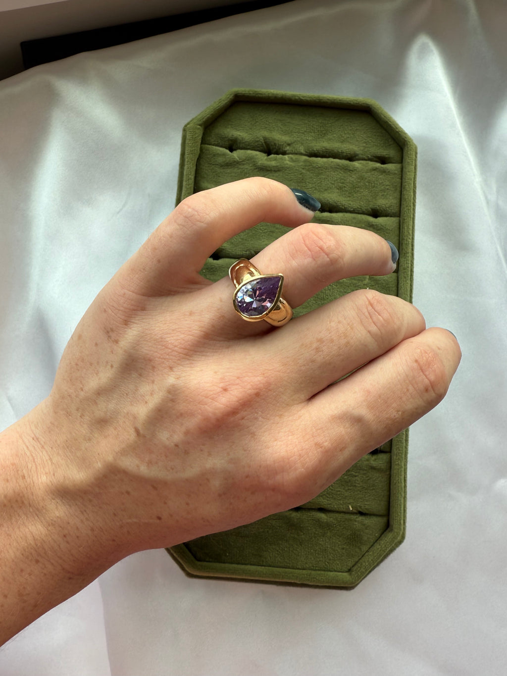 Gold Bezel Lilac Teardrop Ring Size 8